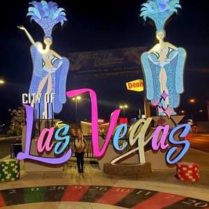 Meet your Posher, Kara